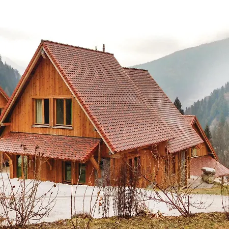 Two-bedroom Holiday In Comeglians *