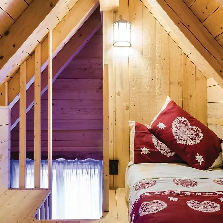 Сasa de vacaciones Two-bedroom Holiday In Comeglians Salars